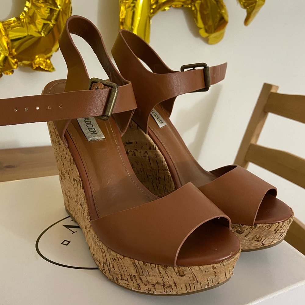 Steve Madden Wedges